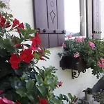 Gaestehaus Zum Tauern 3*