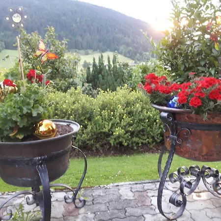 Gaestehaus Zum Tauern