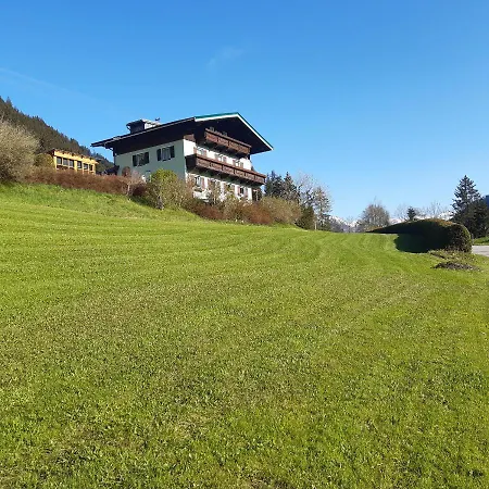 Gaestehaus Zum Tauern 3* Радштадт