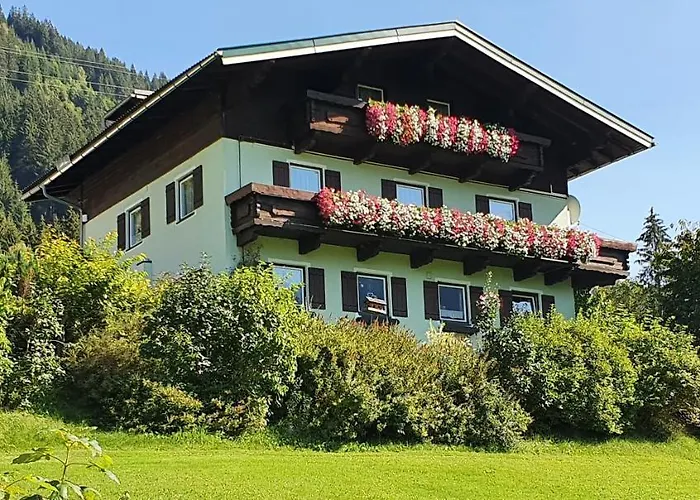 Gaestehaus Zum Tauern Pensión 3*