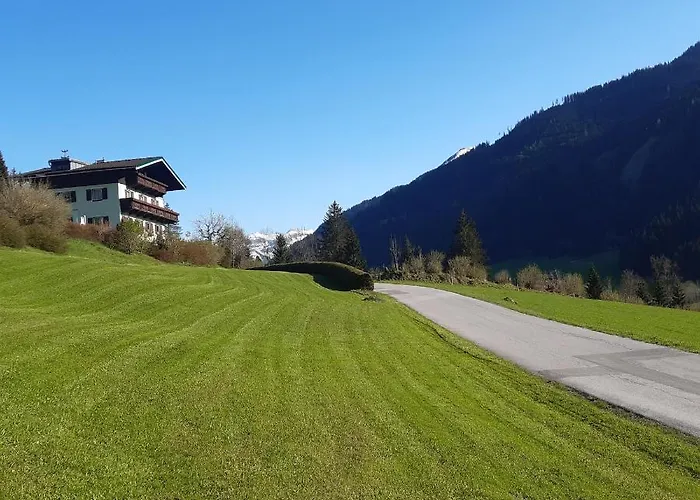 Gaestehaus Zum Tauern