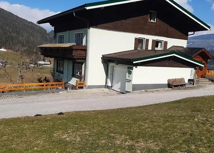 Pensión Gaestehaus Zum Tauern