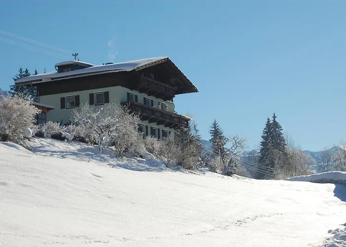 Pensión Gaestehaus Zum Tauern