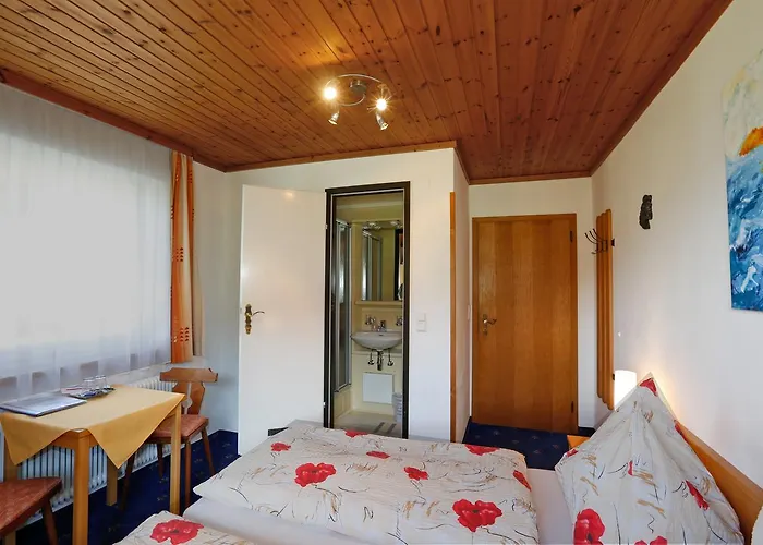 Gaestehaus Zum Tauern Pensión