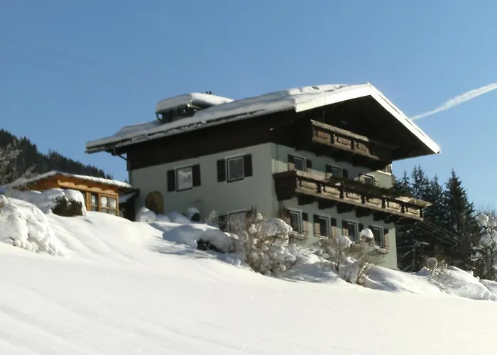 Gaestehaus Zum Tauern Pensión