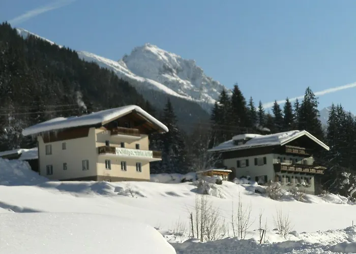 Gaestehaus Zum Tauern Pensión Radstadt